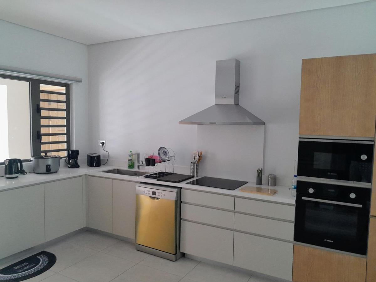 Joli Appartement Neuf, Route Cotiere غراند بايَ المظهر الخارجي الصورة
